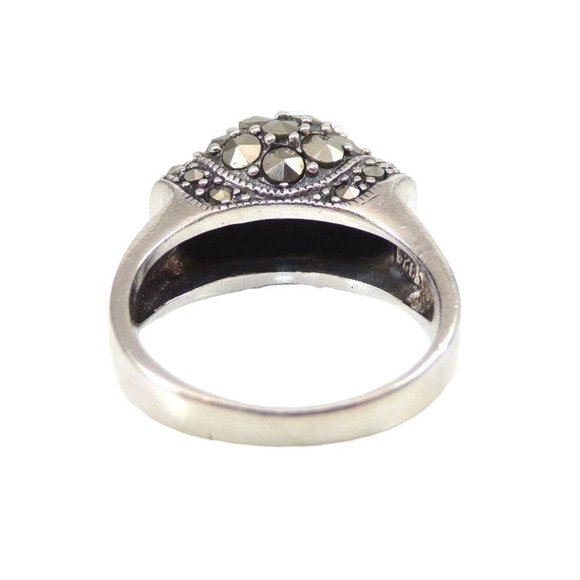 Sterling Silver Marcasite Cluster Dome Ring 7.5 - Picture 4 of 6